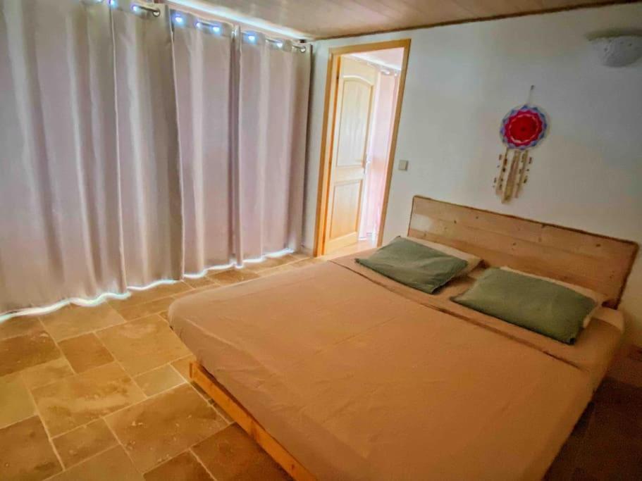 Bas De Villa Au Milieu Des Oliviers. Chateauneuf-Villevieille Ngoại thất bức ảnh
